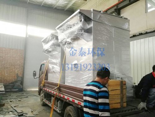 药材厂用不锈钢布袋除尘器64袋发货江西九江